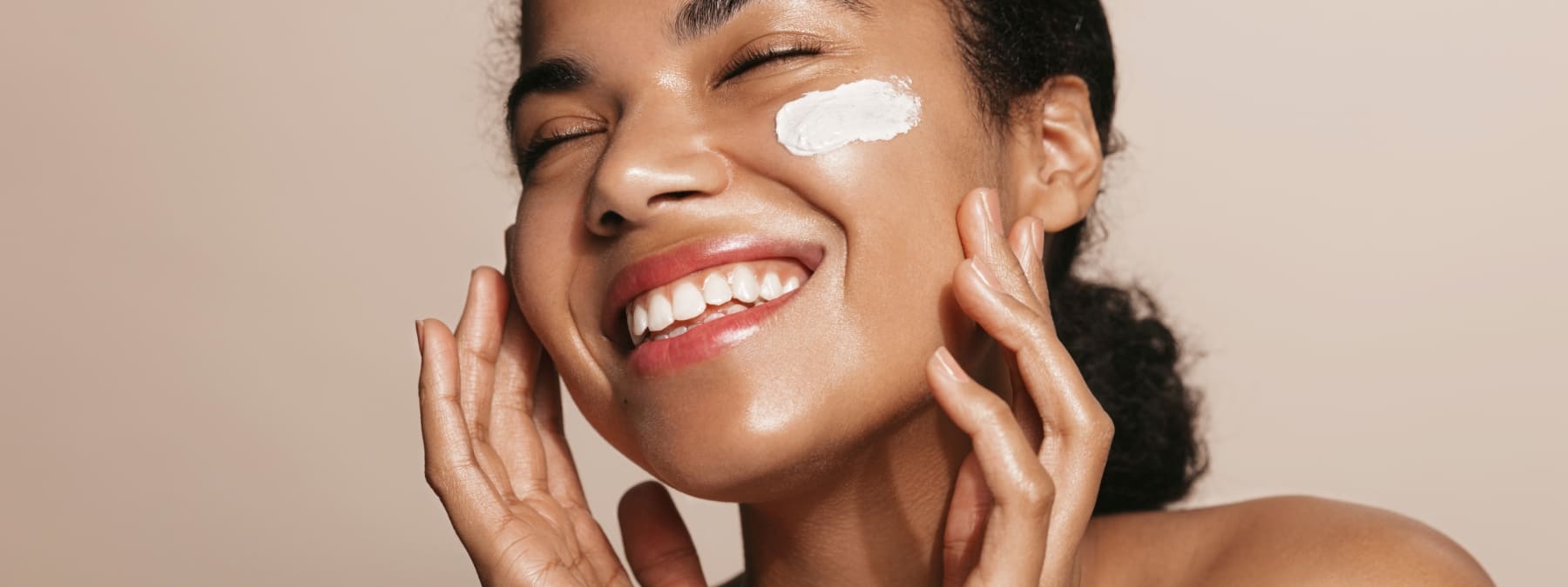 You are currently viewing Breaking Down Acne: Tips for Clearer, Happier Skin